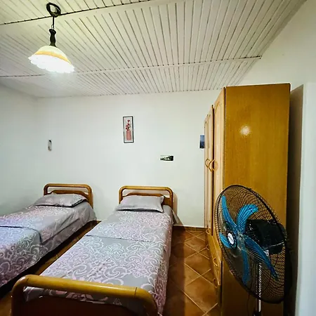 Joni House Gjiri I Lalzit